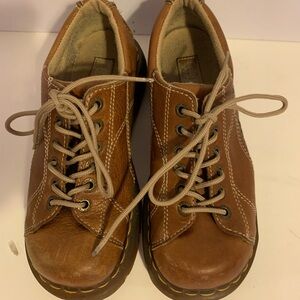 Dr Martens woman vintage shoes, size 8